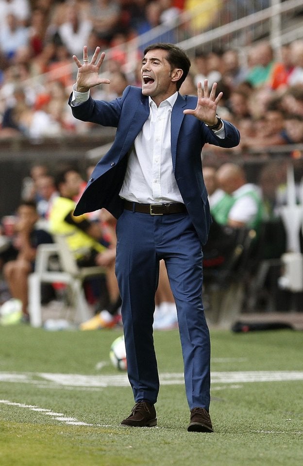 Marcelino, durante el encuentro ante el Atlético de Madrid.