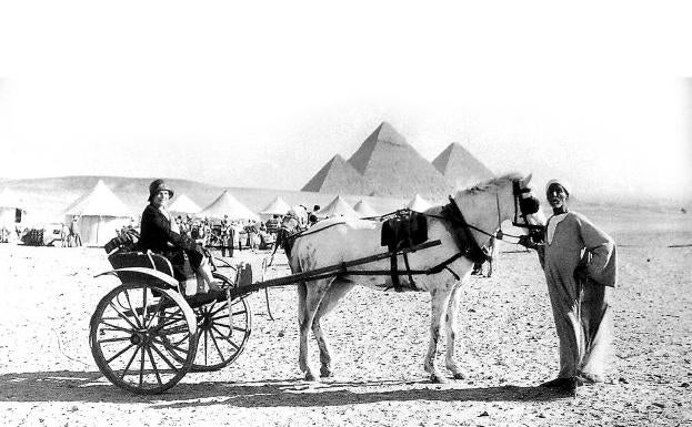 Agatha Christie, durante su primer viaje a El Cairo en 1910./E.C.