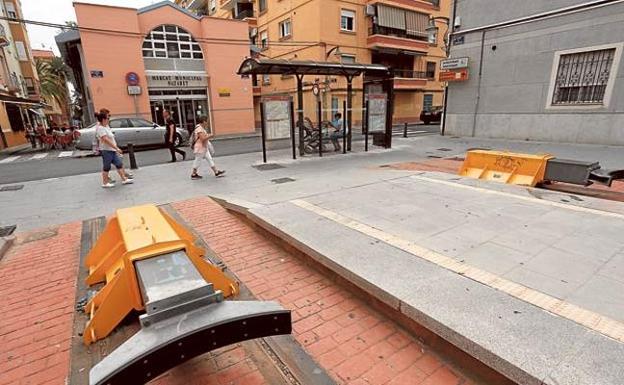 Nazaret lucha para salir del aislamiento