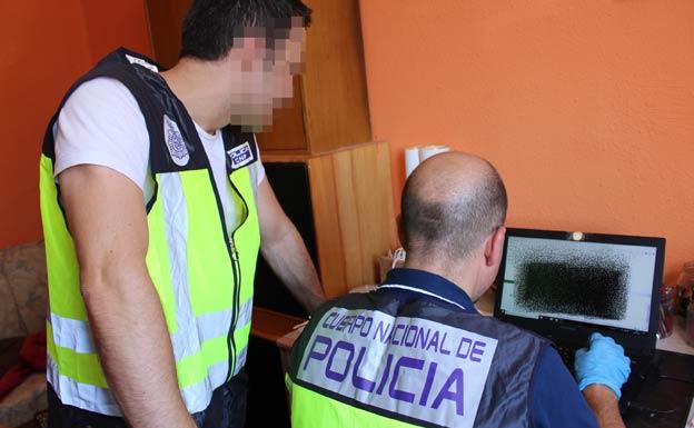 Detenido por un delito de 'grooming' tras citarse con un niño de 14 años en Valencia