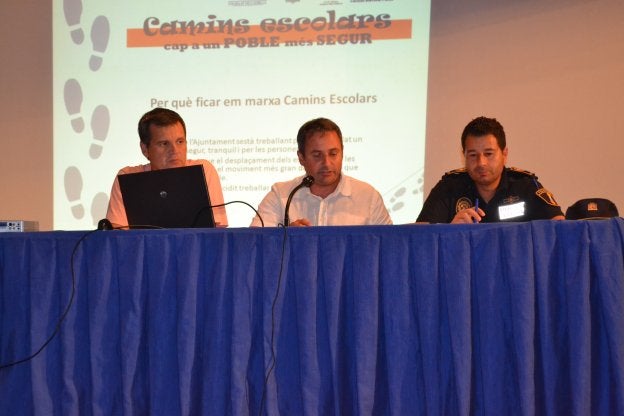 La presentación del proyecto, ayer tarde. / lp