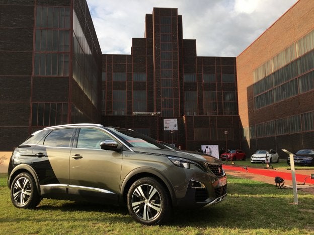 El modelo es el actual Coche del Año en Europa.