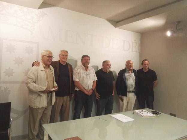 Rafa Carrió, Josep Antoni Gisbert y Pascual Olmos en la presentación de 'Temps de Pansa'.