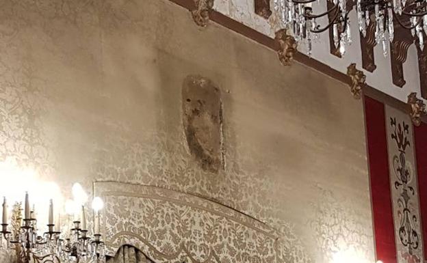 La pared, sin el cuadro, ya retirado. /LP