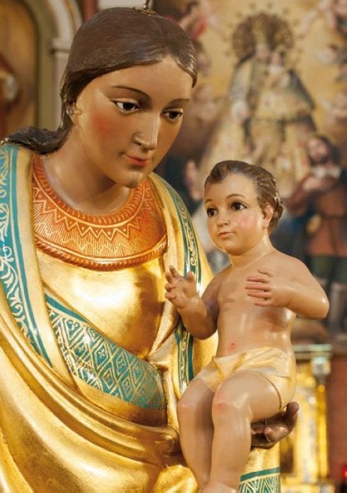 Imagen de la Virgen.
