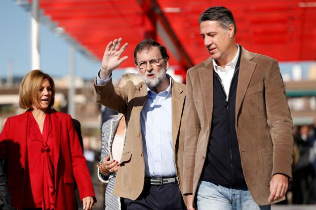 Rajoy, ayer en Barcelona, en el
lanzamiento de la candidatura
de Xavier García Albiol para
las elecciones catalanas del 21
de diciembre. / AFP