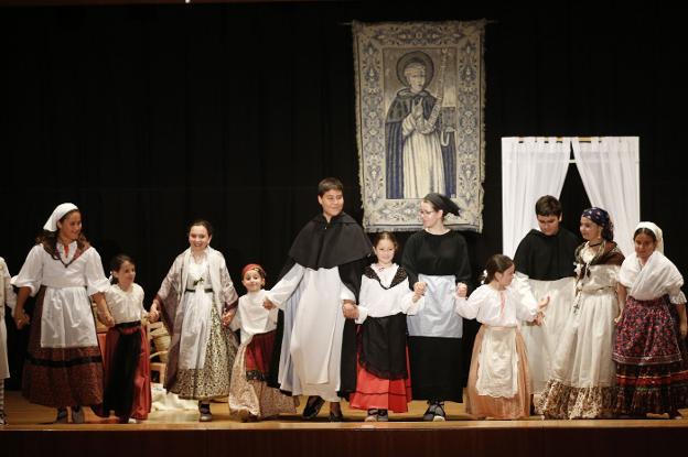 Celebración de uno de los 'miracles' de San Vicente. / jesús signes