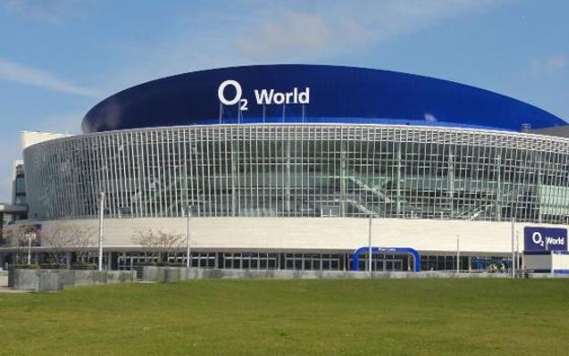 Aspecto exterior del actual Mercedes Arena, en el que se inspira el proyecto del Valencia Basket. /J. Bermejo