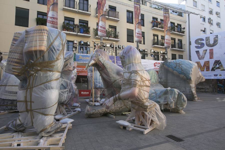 Fotos Plant De La Falla Plaza Del Pilar En Estas Fallas Las