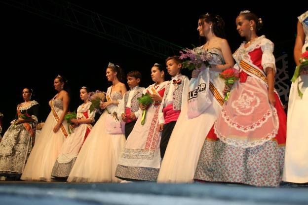 Una de las últimas ediciones de la elección de la Reina de las Fiestas en Gata de Gorgos. / LP