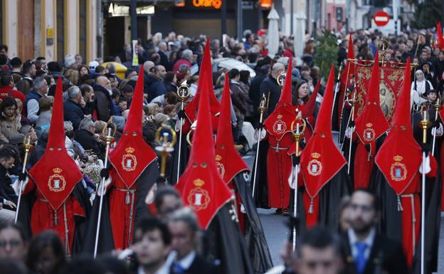 Procesión del Santo Entierro en el Cabanyal./Jesús Signes