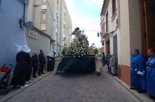 Procesión celebrada en la tarde de ayer en Alzira. / alfonso rovira