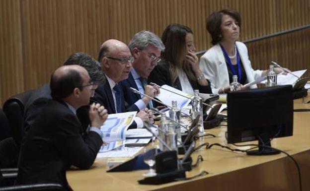 Montoro, durante la presentación de los Presupuestos. /Efe