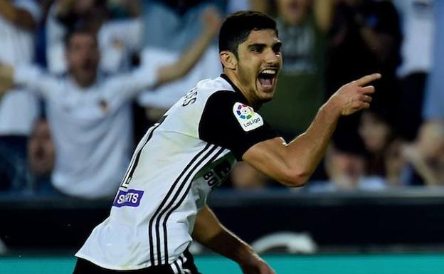La cotización de Guedes y Rodrigo se dispara