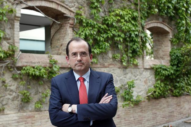 Alfonso Aguiló, en el complejo de La Petxina de Valencia, antes de la asamblea de Feceval. / i. marsilla