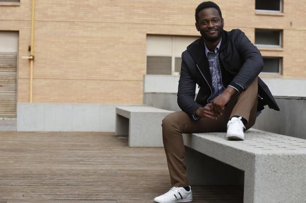 El ganador de 'Got Talent', César Brandon, ayer en LAS PROVINCIAS. / j. monzo