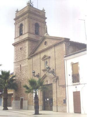La fachada de la Iglesia, cuando aún no se habían producido los desperfectos. / LP/