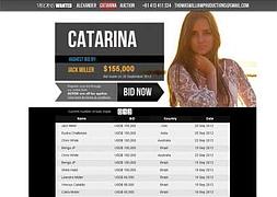 Subasta su virginidad y recauda 600.000 euros