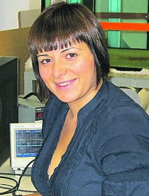 Silvia Adrián. ::
LP/