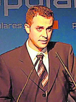 Javier Berasaluce. ::
LP/