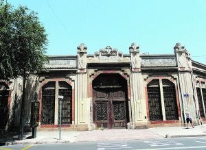 La fachada de la antigua fábrica de Bombas Gens, en imagen de archivo. ::
LP/