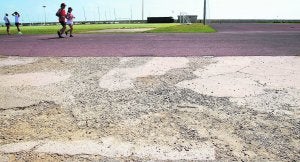 Una parte de las instalaciones deportivas de El Saler, ayer por la mañana. :: IRENE MARSILLA/