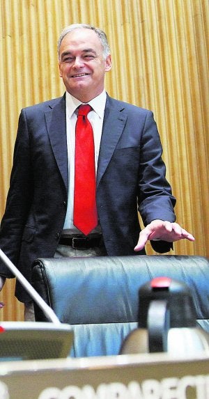 Esteban González Pons. ::
EFE/SERGIO BARRENECHEA/