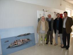 Los miembros del jurado del certamen de Pintura Salvador Soria./