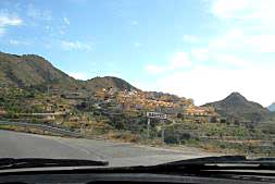 Vista del municipio de Relleu, en la Marina Baixa, desde la carretera./