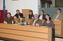 Concejales de la oposición de Algemesí durante un pleno./