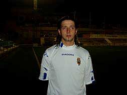 Canobbio luce la camiseta del Olímpic por primera vez./
