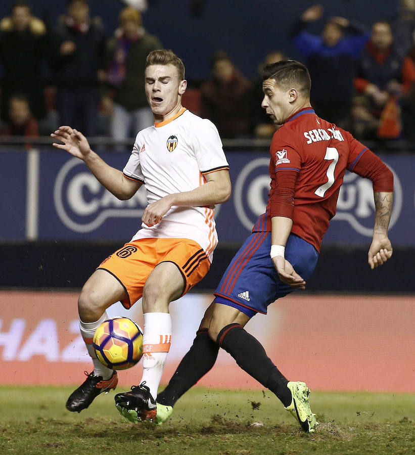 Fotos del encuentro disputado entre Osasuna y Valencia