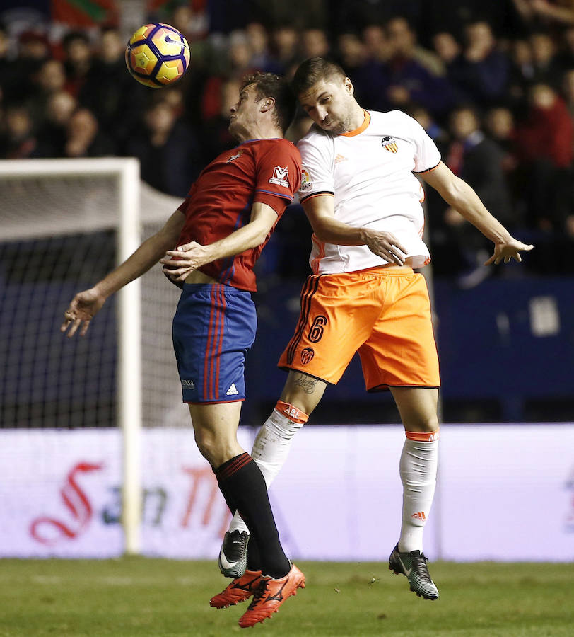 Fotos del encuentro disputado entre Osasuna y Valencia