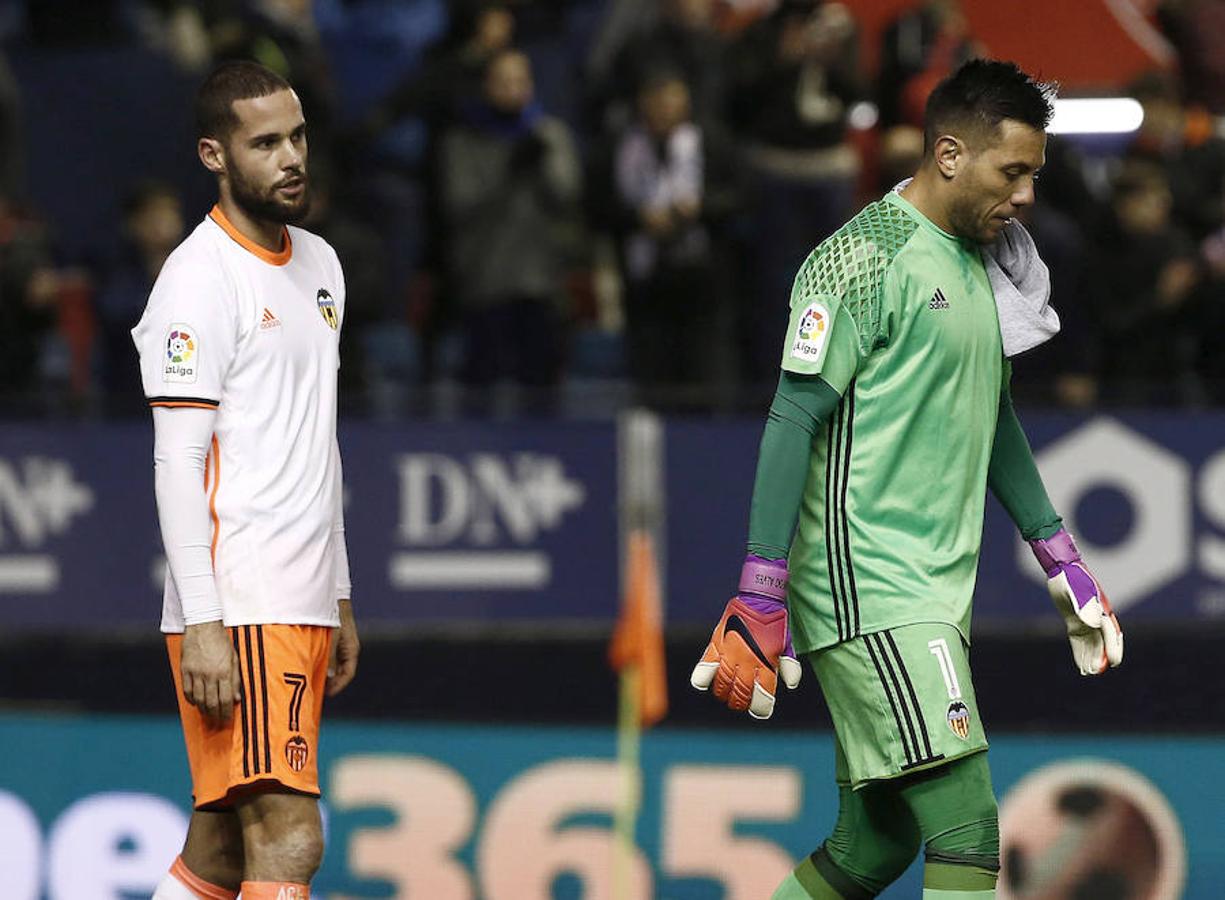 Fotos del encuentro disputado entre Osasuna y Valencia