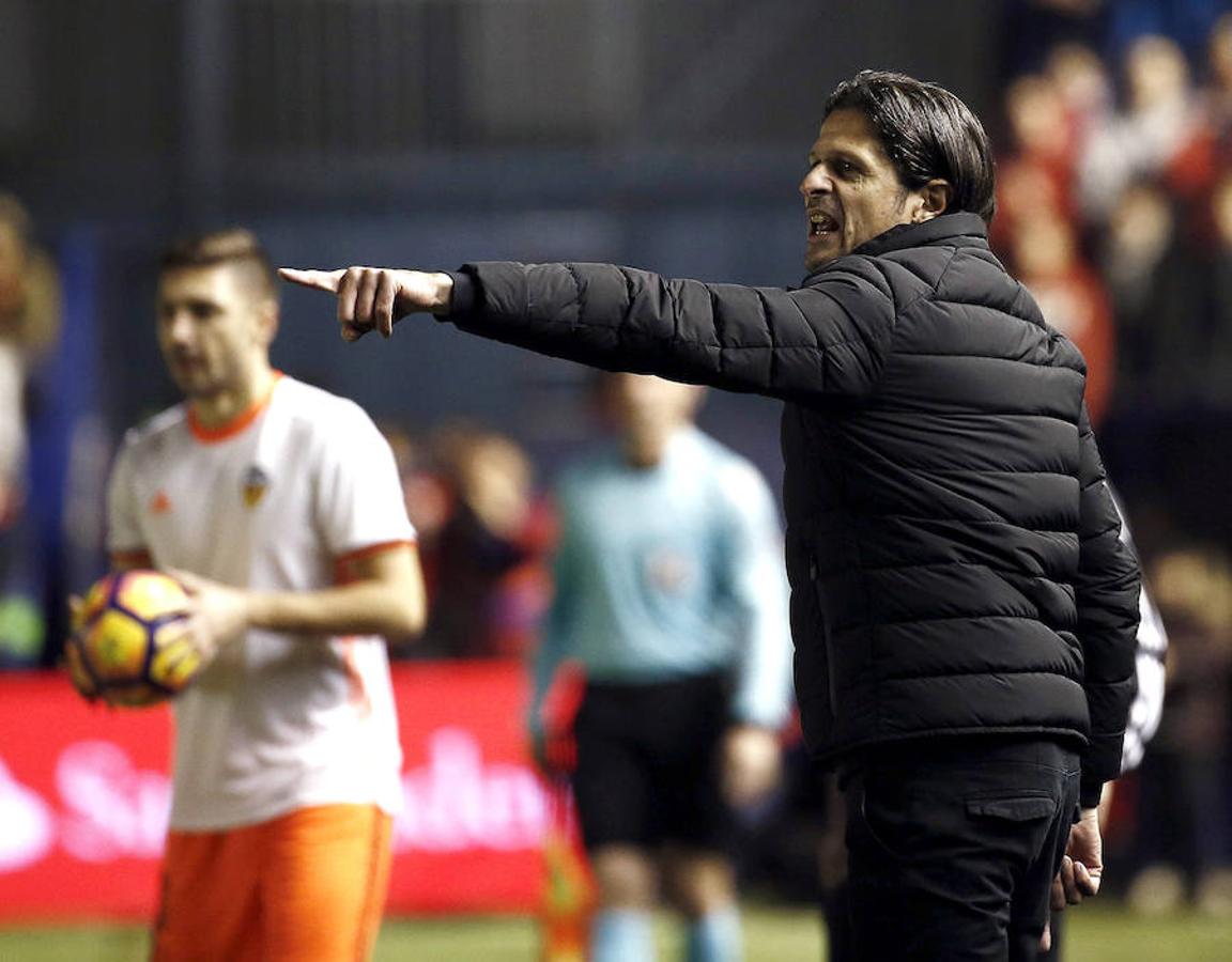 Fotos del encuentro disputado entre Osasuna y Valencia