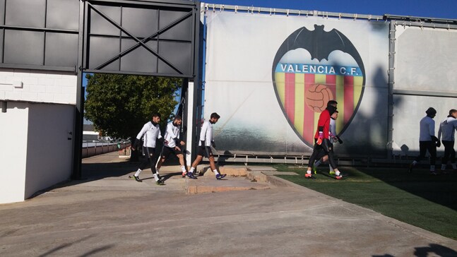 Valencia CF | Nani se retira del entrenamiento y tiene difícil estar ante el Villarreal