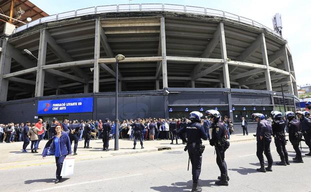 Abono del Levante UD gratis por la permanencia