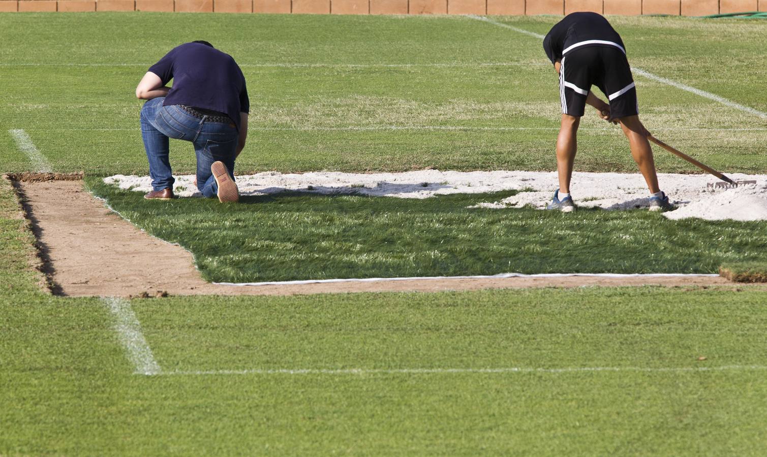 Entrenamiento del Valencia en la ciudad deportiva de Paterna