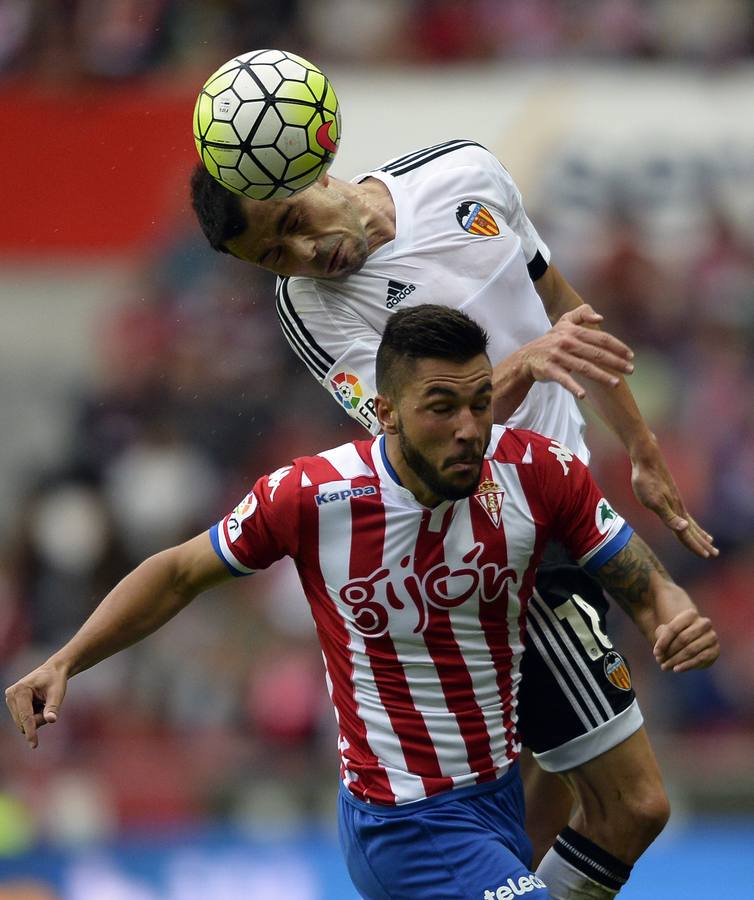 El Sporting - Valencia, en imágenes