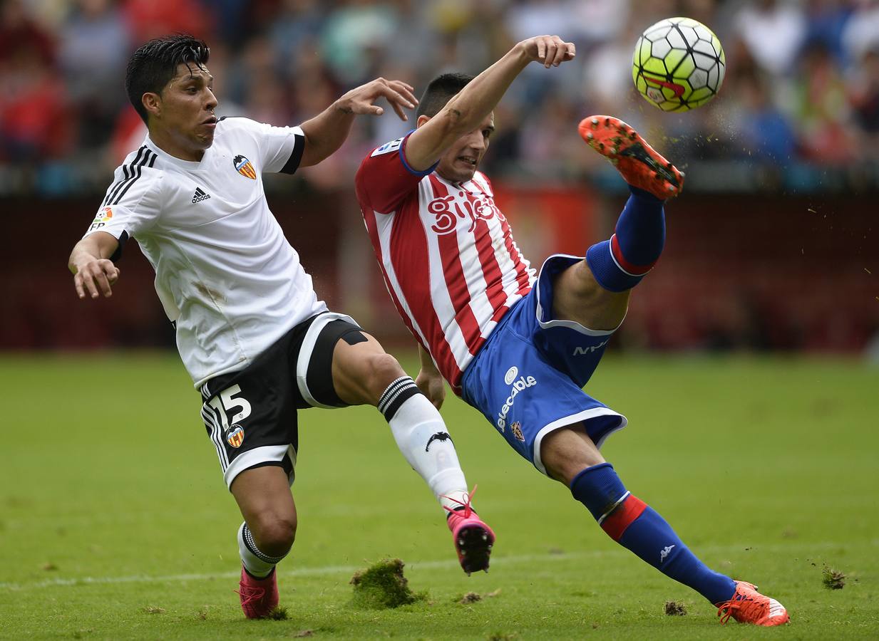 El Sporting - Valencia, en imágenes