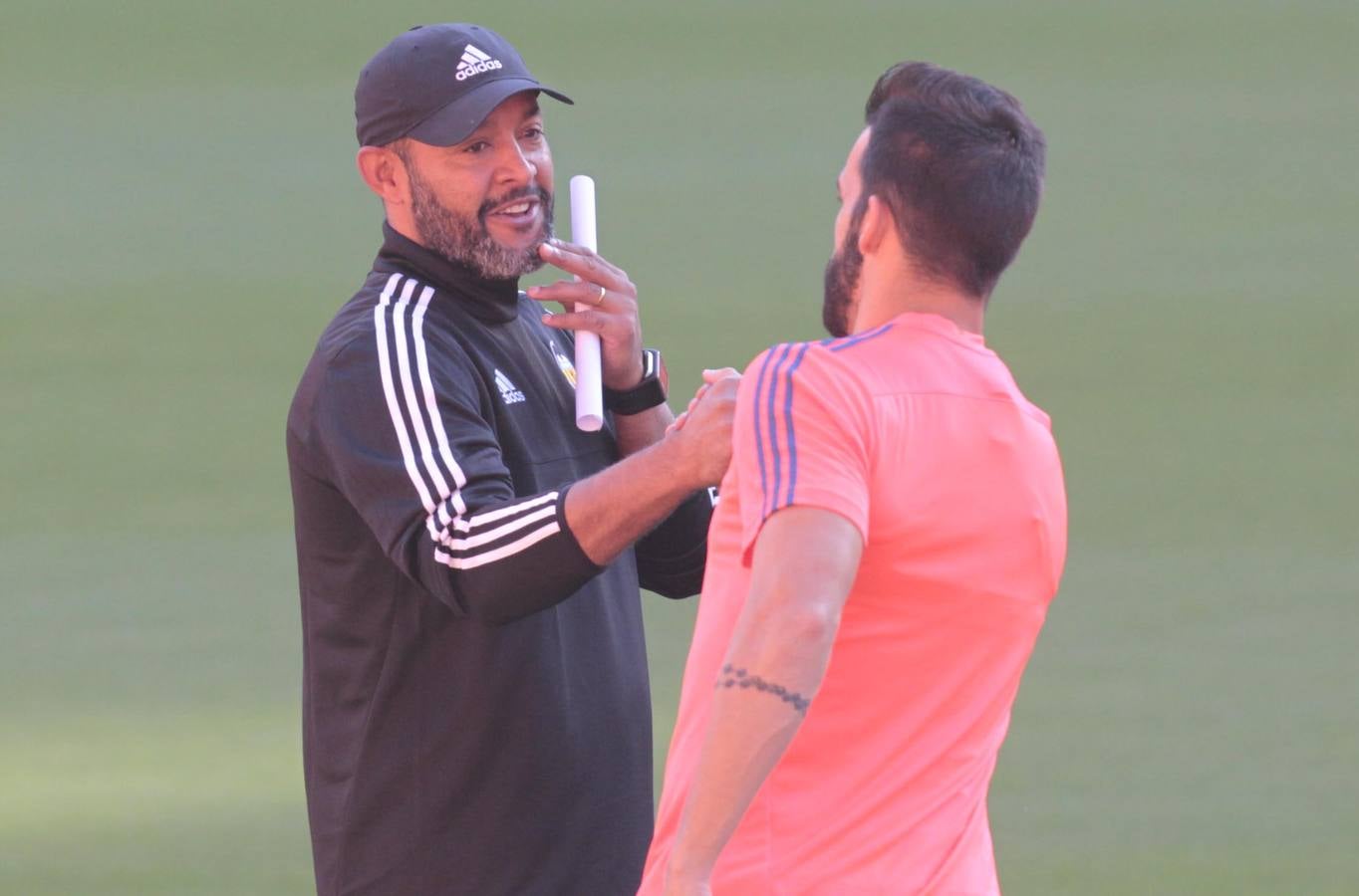 Entrenamiento del Valencia antes de debutar en Champions