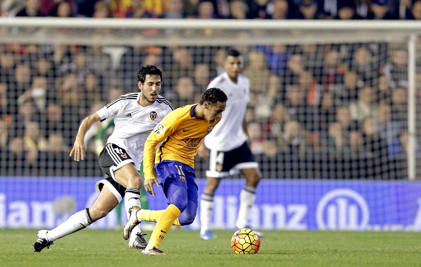 El Valencia CF vs FC Barcelona, en imágenes