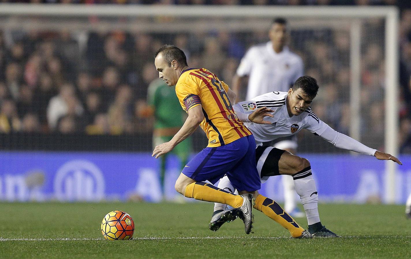 El Valencia CF vs FC Barcelona, en imágenes