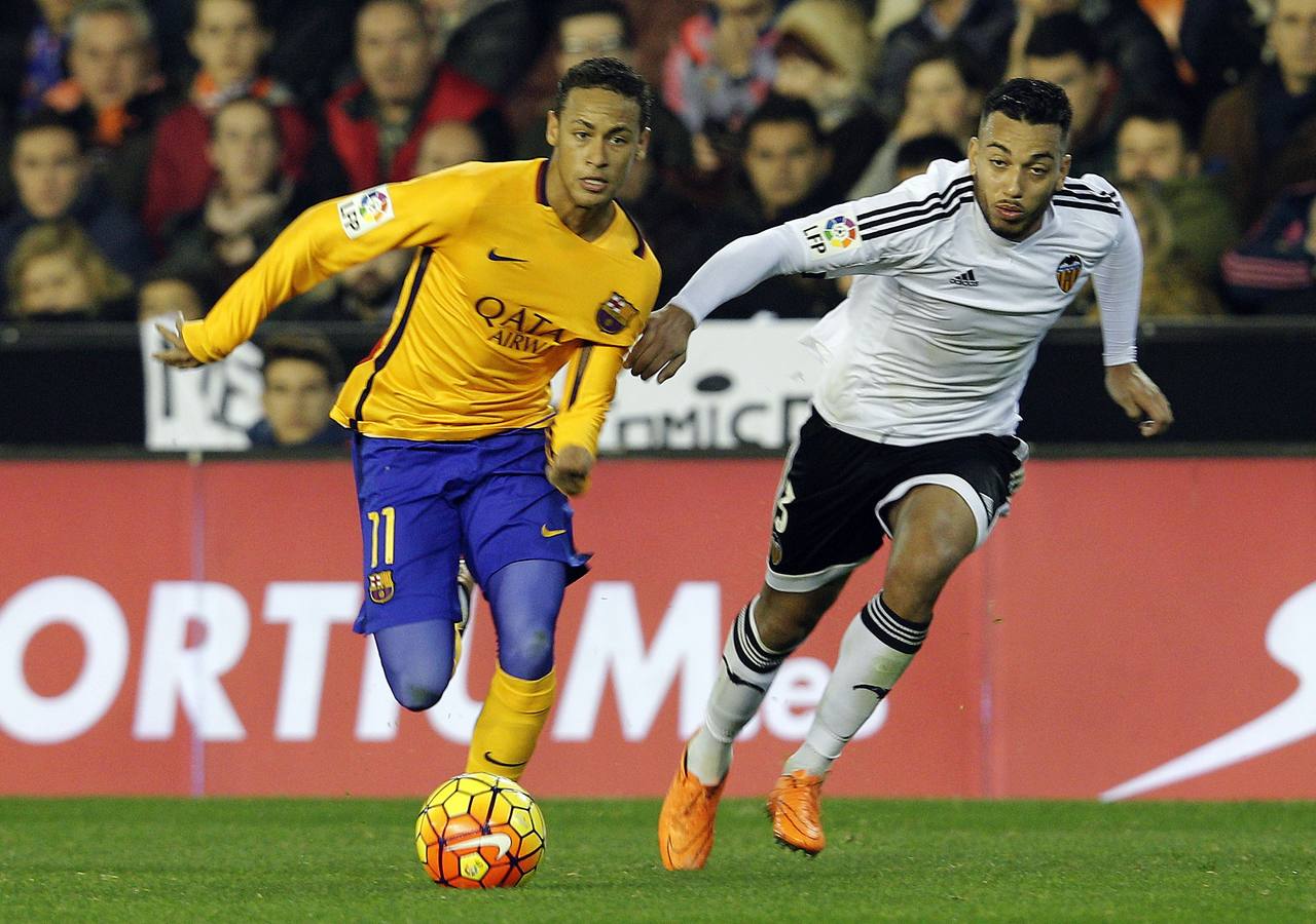 El Valencia CF vs FC Barcelona, en imágenes