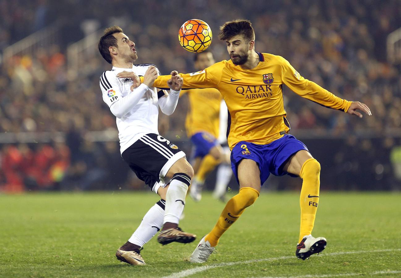 El Valencia CF vs FC Barcelona, en imágenes