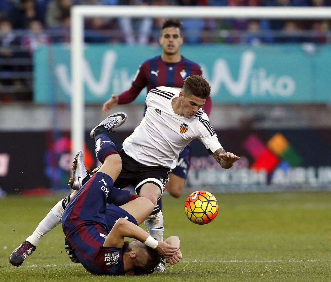 El SD Eibar vs Valencia CF, en imágenes