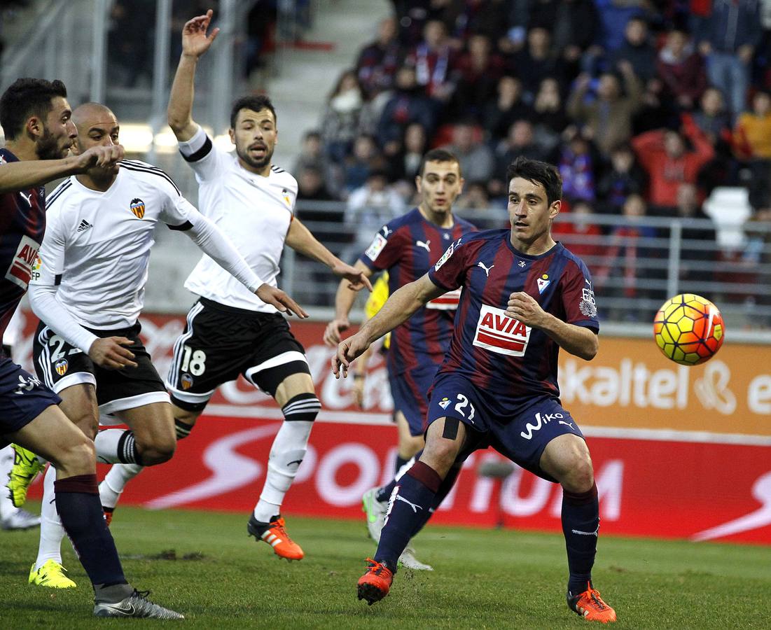 El SD Eibar vs Valencia CF, en imágenes