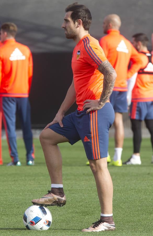 El entrenamiento del Valencia, en imágenes