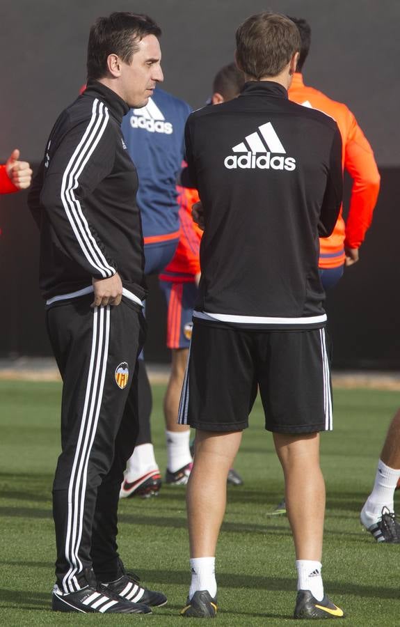 El entrenamiento del Valencia, en imágenes