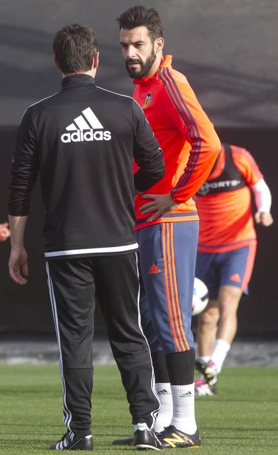 El entrenamiento del Valencia, en imágenes